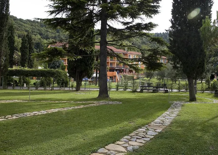 Yadranka 公寓 斯楚雅