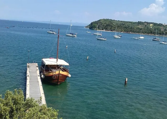 Yadranka * 斯楚雅